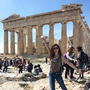 Meet your Posher, Emily